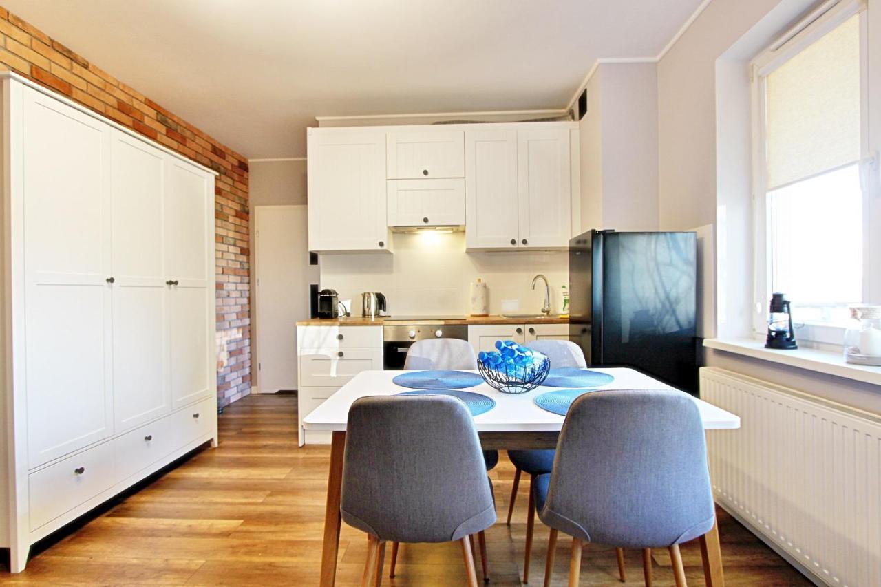Apartament Kotwica Z Prywatnym Miejscem W Hali Garazowej Apartment Swinoujscie Bagian luar foto